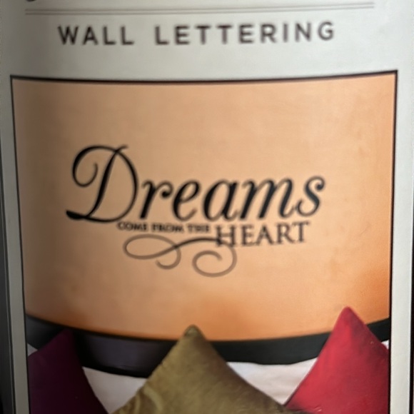 Classic Designer Wall Lettering - DREAMS COME FROM THE HEART - Picture 3 of 5